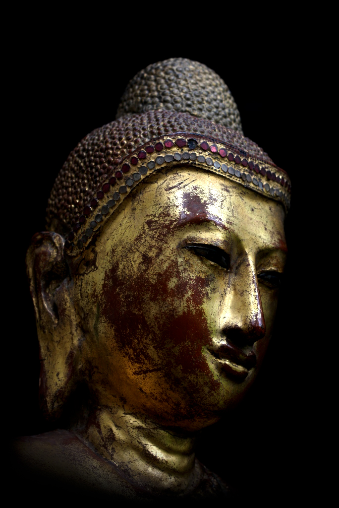 #mandalaybudha #standingbuddha #burmabuddha #burmesebuddha #buddha #antiquebuddhas